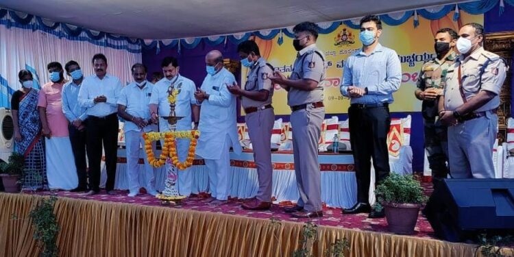Home Minister Araga Jnanendra Inaugurates Police Staff Quarters In Udupi