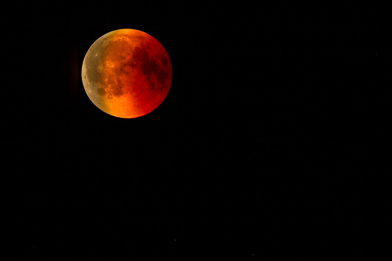 lunar eclipse 02